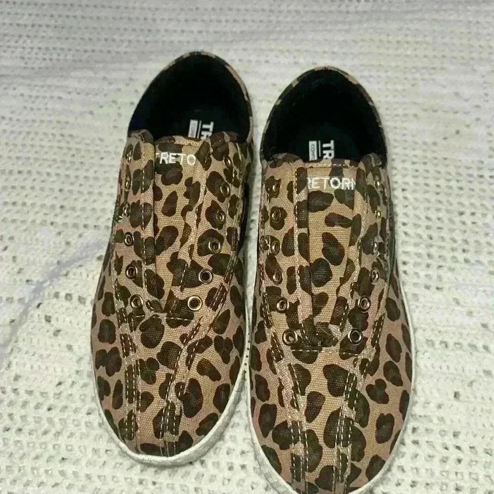 Tretorn Comfort insole system cheetah print tennis shoe size 7